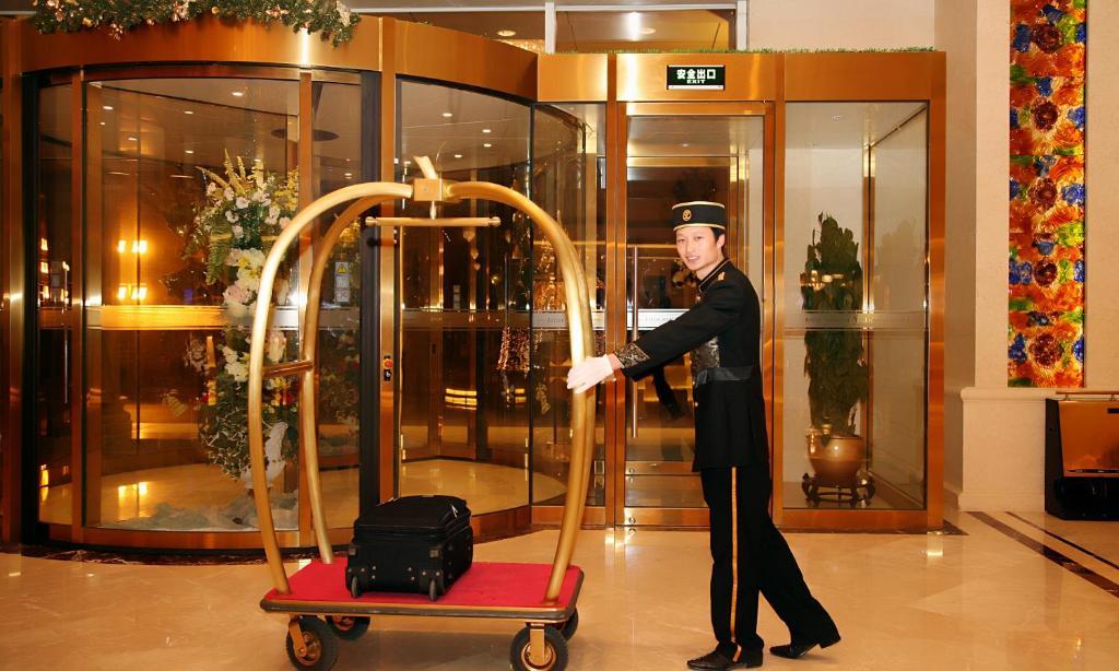 Beijing Lijingwan International Hotel Chaoyang  Exterior photo